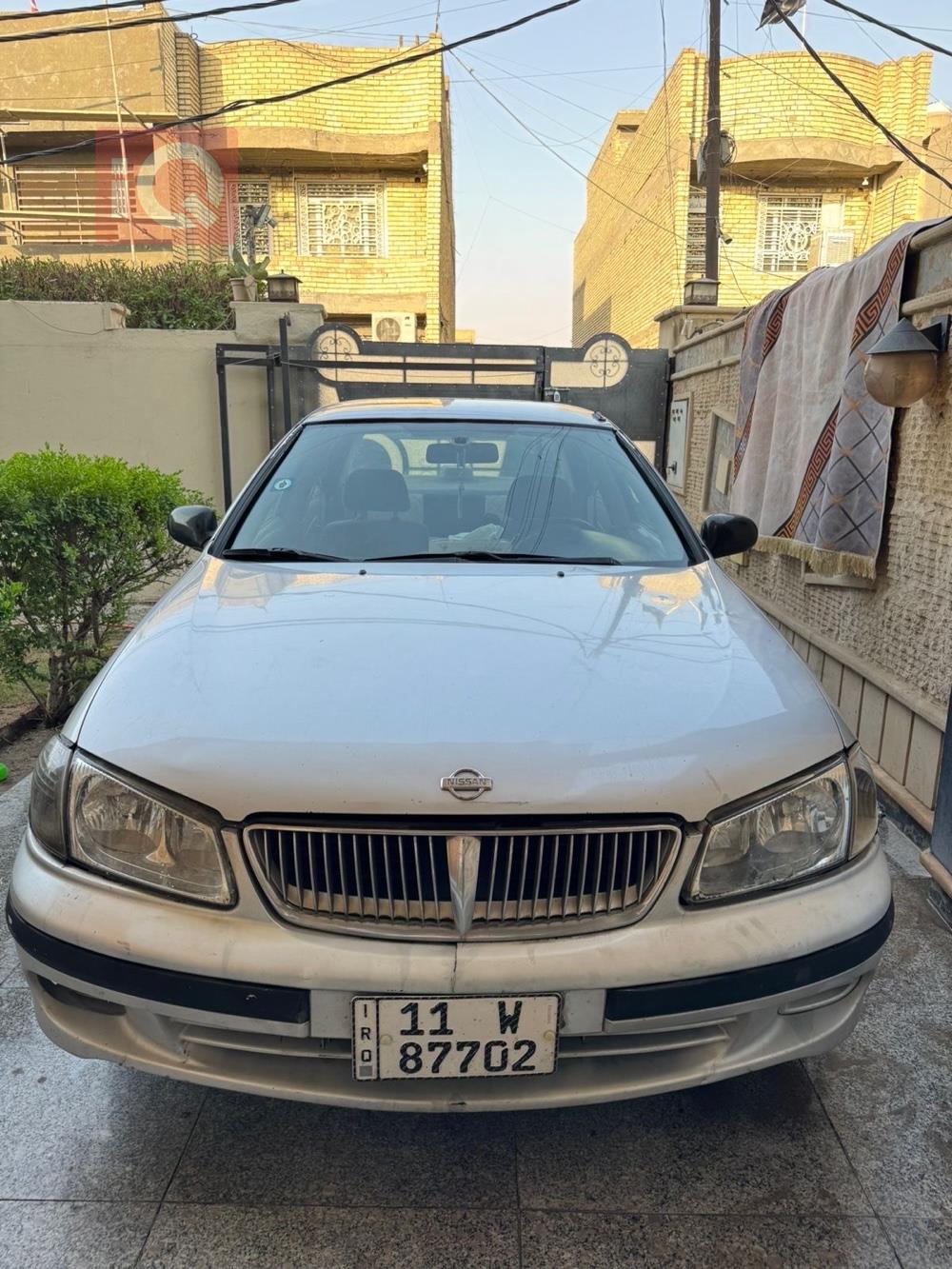 Nissan Sunny